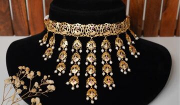 Unveiling the Charms of Trending Jewellery: A Journey through Timeless Elegance
